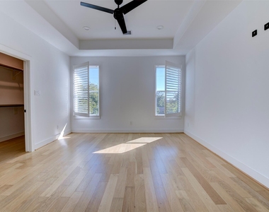 10910 Fire Creek Drive - Photo Thumbnail 32