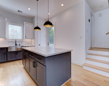 10910 Fire Creek Drive - Photo Thumbnail 19