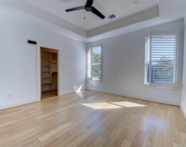 10910 Fire Creek Drive - Photo Thumbnail 33