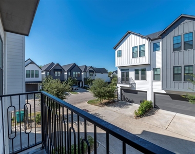 10910 Fire Creek Drive - Photo Thumbnail 40