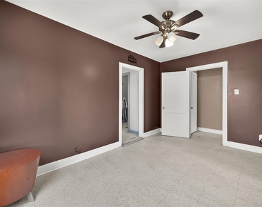 7111 Myrtle Street - Photo Thumbnail 1