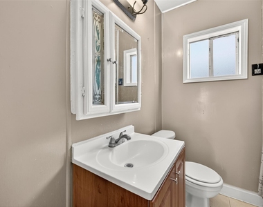 7111 Myrtle Street - Photo Thumbnail 15