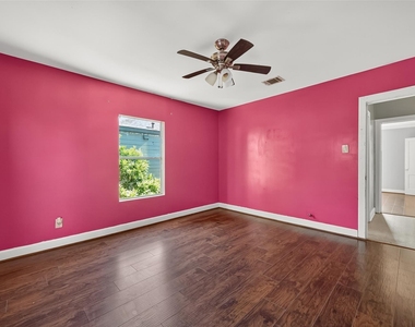 7111 Myrtle Street - Photo Thumbnail 8