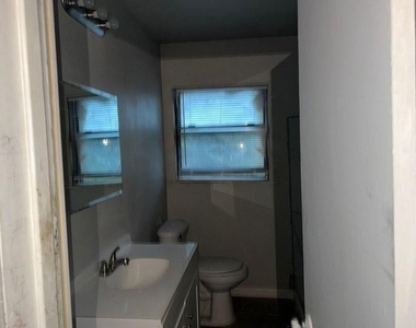 3155 Roberts Street - Photo Thumbnail 16