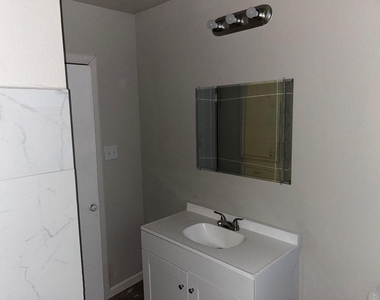 3155 Roberts Street - Photo Thumbnail 14