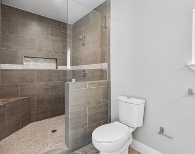 5526 Truett Street - Photo Thumbnail 15