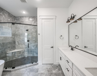 4605 Terry Street - Photo Thumbnail 11