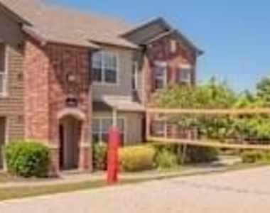 12101 Dessau Road - Photo Thumbnail 4