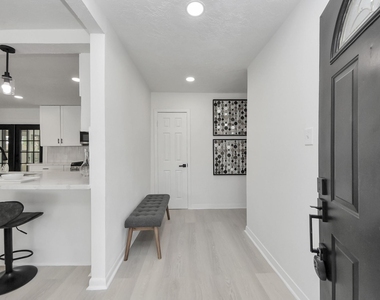 9610 Westview Drive - Photo Thumbnail 1