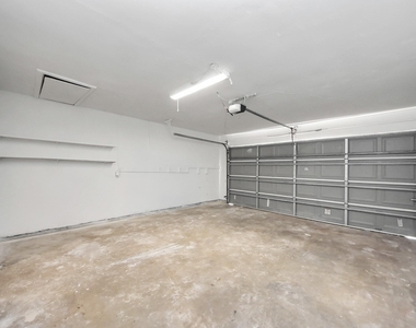 9610 Westview Drive - Photo Thumbnail 32