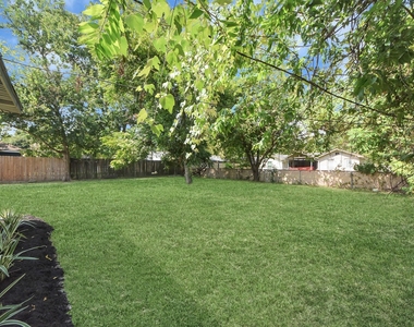 9610 Westview Drive - Photo Thumbnail 39