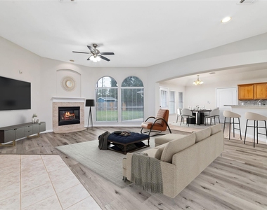 4602 Western Branch Court - Photo Thumbnail 12