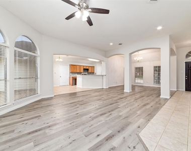 4602 Western Branch Court - Photo Thumbnail 10