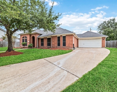 4602 Western Branch Court - Photo Thumbnail 3