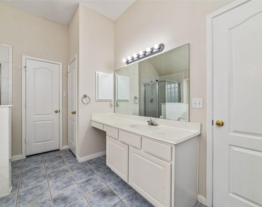 4602 Western Branch Court - Photo Thumbnail 36