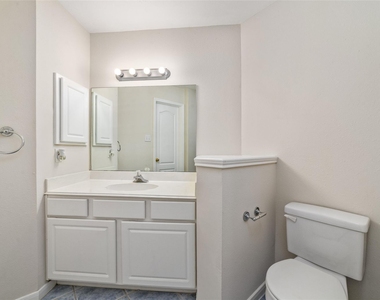 4602 Western Branch Court - Photo Thumbnail 39