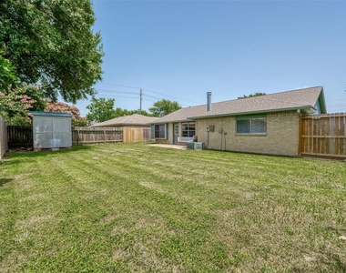24010 Silversmith Lane - Photo Thumbnail 35