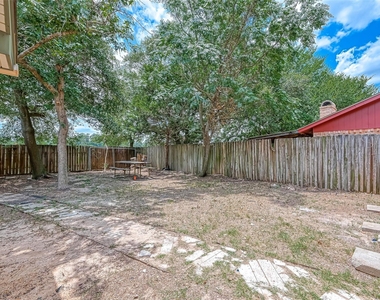 3527 Acorn Springs Lane - Photo Thumbnail 33