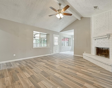 3527 Acorn Springs Lane - Photo Thumbnail 8