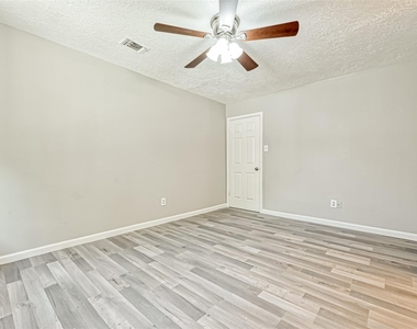 3527 Acorn Springs Lane - Photo Thumbnail 25