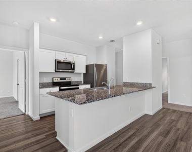 980 Blue Beech Lane - Photo Thumbnail 6