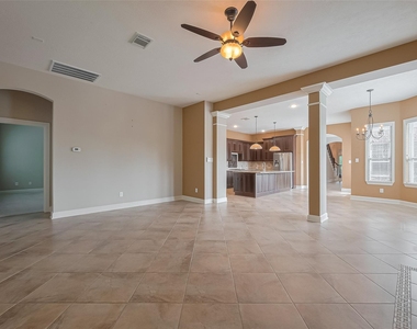 42 Driftdale Place - Photo Thumbnail 11