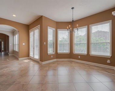 42 Driftdale Place - Photo Thumbnail 12