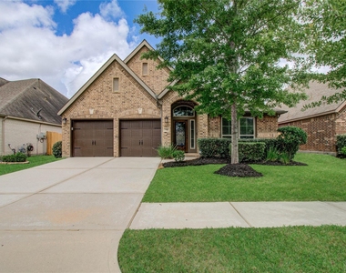 3814 Trophy Ridge Drive - Photo Thumbnail 1
