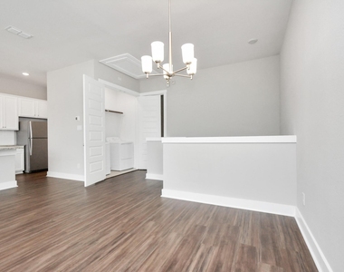 705 Strawberry Pines Court - Photo Thumbnail 25