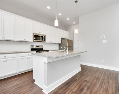 705 Strawberry Pines Court - Photo Thumbnail 5