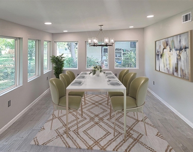 121 Wisteria Street - Photo Thumbnail 4