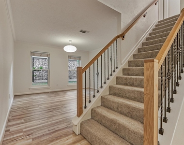 26 Sylvan Forest Drive - Photo Thumbnail 6