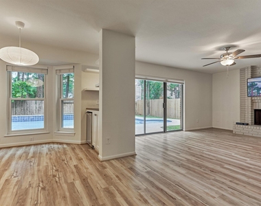 26 Sylvan Forest Drive - Photo Thumbnail 10