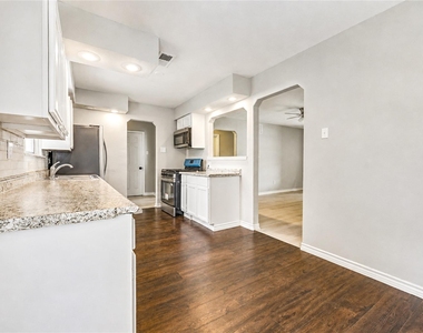 2614 7th Avenue N - Photo Thumbnail 28