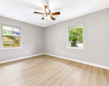 2614 7th Avenue N - Photo Thumbnail 17