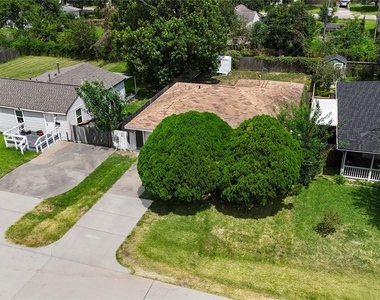 2614 7th Avenue N - Photo Thumbnail 2