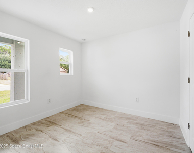 1332 Giddings Street Sw - Photo Thumbnail 4