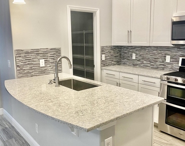 2715 Vuldarno Lane - Photo Thumbnail 2