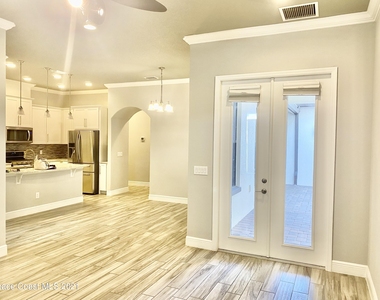 2715 Vuldarno Lane - Photo Thumbnail 6
