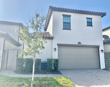 2715 Vuldarno Lane - Photo Thumbnail 32