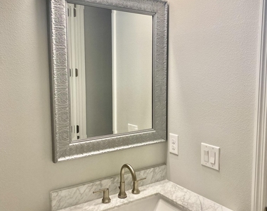 2715 Vuldarno Lane - Photo Thumbnail 10
