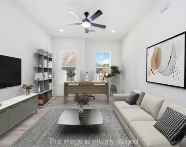 2911 Wichita Street - Photo Thumbnail 8