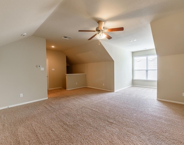 202 Black Swan Place - Photo Thumbnail 27