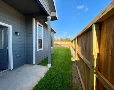 639 Silver Pear Court - Photo Thumbnail 26