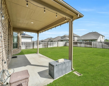 7106 Bur Oak Bend Way - Photo Thumbnail 29