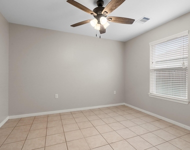 119 South Bend Ct - Photo Thumbnail 7
