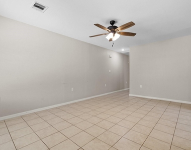 119 South Bend Ct - Photo Thumbnail 3