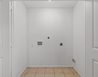 119 South Bend Ct - Photo Thumbnail 10