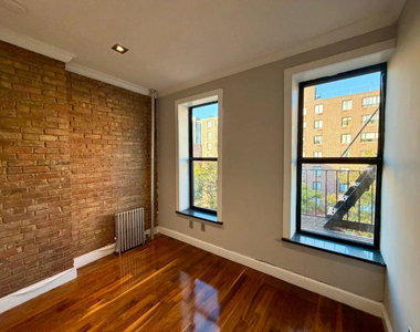16 East 116th Street - Photo Thumbnail 7