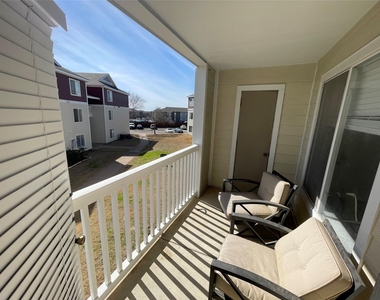 523 Southwest Parkway - Photo Thumbnail 27